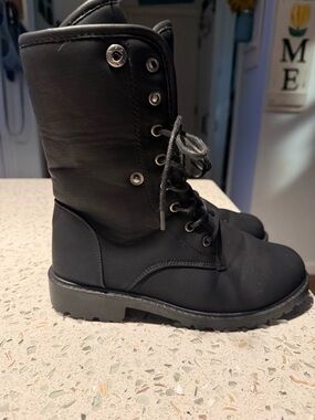 Black Lace-Up Women's Combat Boots